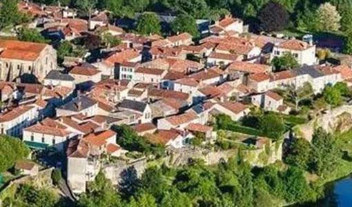 东丽回乡建别墅为什么一定要选专业乡墅公司